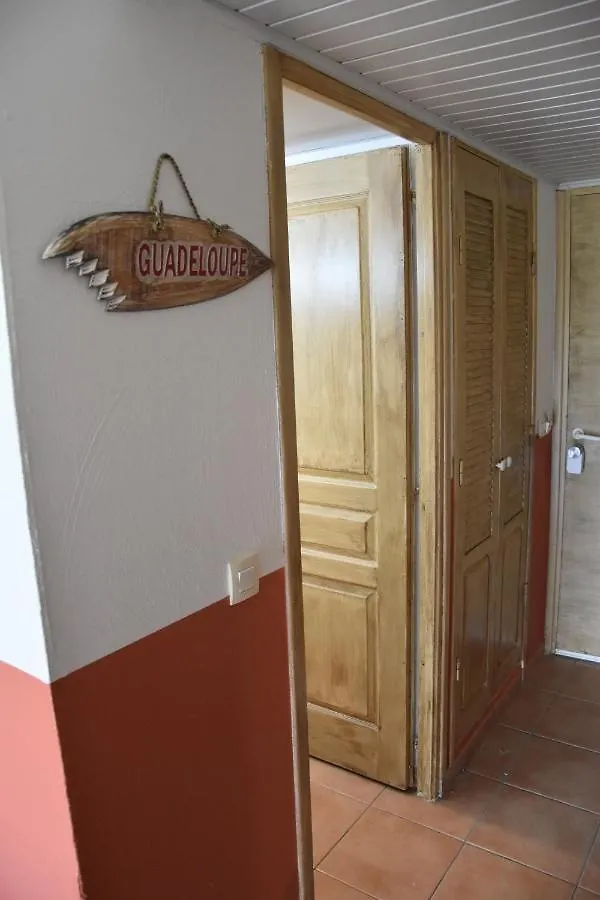 Studio Ti'Peneque Village Vacances St Anne Sainte-Anne  Guadeloupe